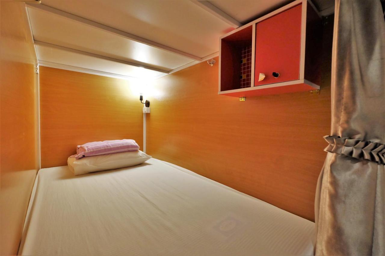 OYO 503 Phuket Numnoi Hotel Pantai Bang Tao Bagian luar foto